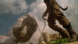 extant_GameOfThrones_1x08-ThePointyEnd_2659