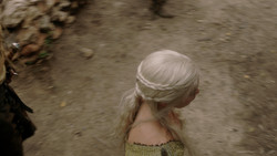 extant_GameOfThrones_1x08-ThePointyEnd_2892
