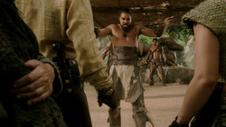 extant_GameOfThrones_1x08-ThePointyEnd_3124