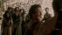 extant_GameOfThrones_1x08-ThePointyEnd_3149