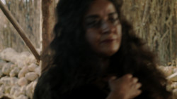 extant_GameOfThrones_1x08-ThePointyEnd_3323