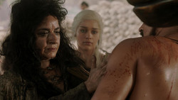 extant_GameOfThrones_1x08-ThePointyEnd_3338