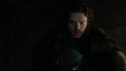extant_GameOfThrones_1x08-ThePointyEnd_3677