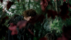 extant_GameOfThrones_1x08-ThePointyEnd_3828