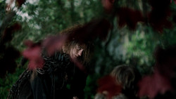extant_GameOfThrones_1x08-ThePointyEnd_3829