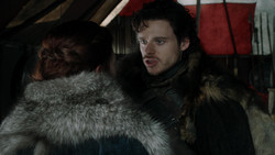 extant_GameOfThrones_1x08-ThePointyEnd_4354