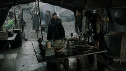 extant_GameOfThrones_1x08-ThePointyEnd_4378