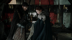 extant_GameOfThrones_1x08-ThePointyEnd_4389