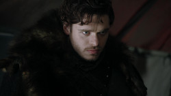 extant_GameOfThrones_1x08-ThePointyEnd_4408