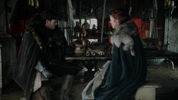 extant_GameOfThrones_1x08-ThePointyEnd_4437