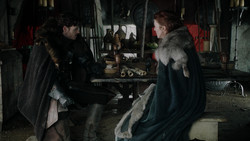 extant_GameOfThrones_1x08-ThePointyEnd_4438