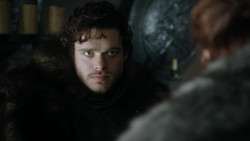 extant_GameOfThrones_1x08-ThePointyEnd_4445