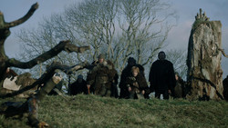 extant_GameOfThrones_1x08-ThePointyEnd_4539
