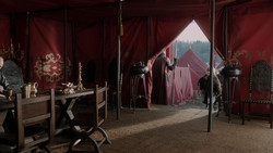 extant_GameOfThrones_1x08-ThePointyEnd_4659
