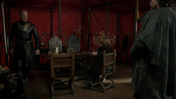extant_GameOfThrones_1x08-ThePointyEnd_4960