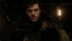 extant_GameOfThrones_1x08-ThePointyEnd_5144