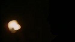extant_GameOfThrones_1x09-Baelor_0002
