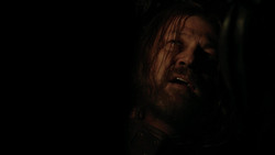 extant_GameOfThrones_1x09-Baelor_0029