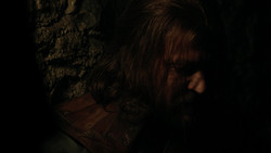 extant_GameOfThrones_1x09-Baelor_0036
