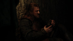 extant_GameOfThrones_1x09-Baelor_0045