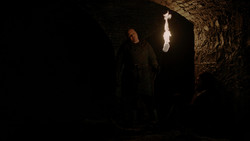 extant_GameOfThrones_1x09-Baelor_0095