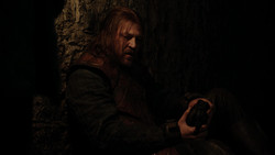 extant_GameOfThrones_1x09-Baelor_0103