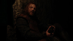 extant_GameOfThrones_1x09-Baelor_0110