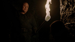 extant_GameOfThrones_1x09-Baelor_0113