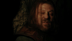 extant_GameOfThrones_1x09-Baelor_0142