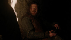 extant_GameOfThrones_1x09-Baelor_0169