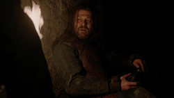 extant_GameOfThrones_1x09-Baelor_0171