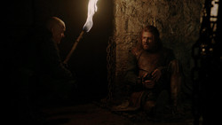 extant_GameOfThrones_1x09-Baelor_0205