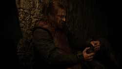 extant_GameOfThrones_1x09-Baelor_0239