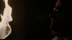 extant_GameOfThrones_1x09-Baelor_0335