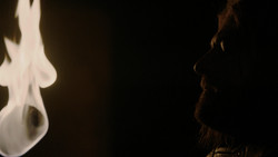 extant_GameOfThrones_1x09-Baelor_0346