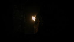 extant_GameOfThrones_1x09-Baelor_0393