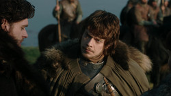 extant_GameOfThrones_1x09-Baelor_0458