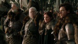 extant_GameOfThrones_1x09-Baelor_0470
