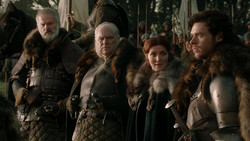 extant_GameOfThrones_1x09-Baelor_0474