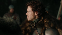 extant_GameOfThrones_1x09-Baelor_0476