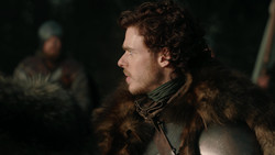 extant_GameOfThrones_1x09-Baelor_0478