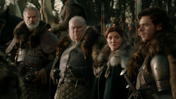 extant_GameOfThrones_1x09-Baelor_0537