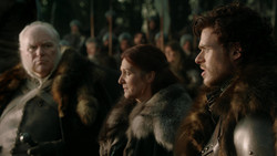 extant_GameOfThrones_1x09-Baelor_0558