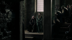 extant_GameOfThrones_1x09-Baelor_0605