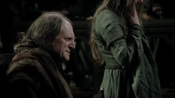 extant_GameOfThrones_1x09-Baelor_0625