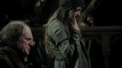 extant_GameOfThrones_1x09-Baelor_0627