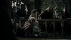 extant_GameOfThrones_1x09-Baelor_0645