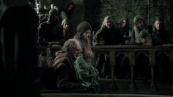 extant_GameOfThrones_1x09-Baelor_0649