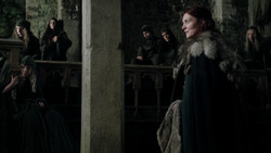 extant_GameOfThrones_1x09-Baelor_0663