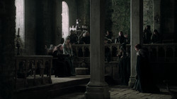 extant_GameOfThrones_1x09-Baelor_0682